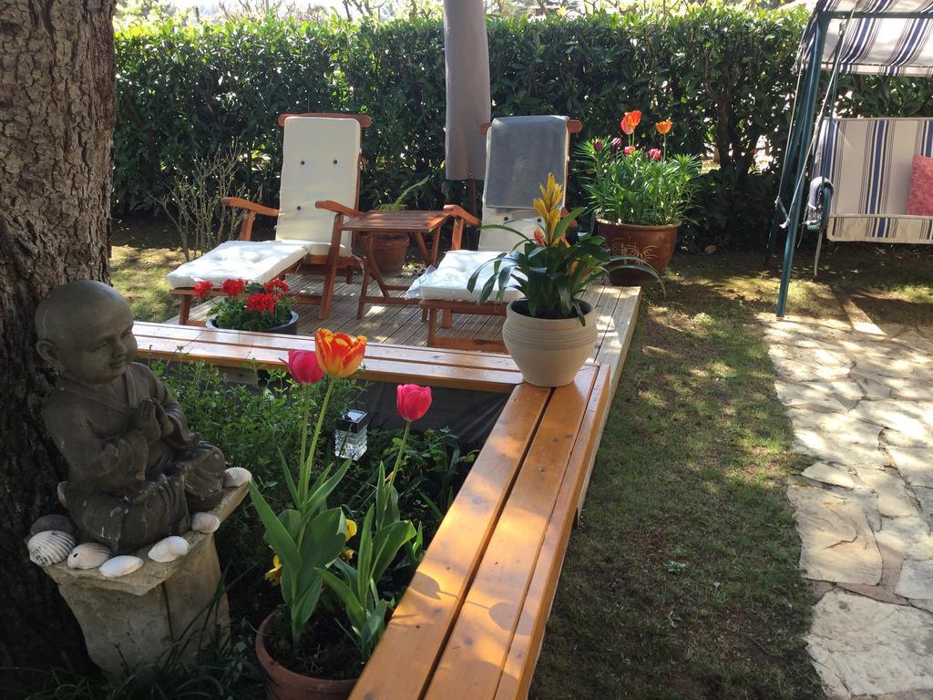 Le Balcon Des Jasses Acomodação com café da manhã Espere Exterior foto